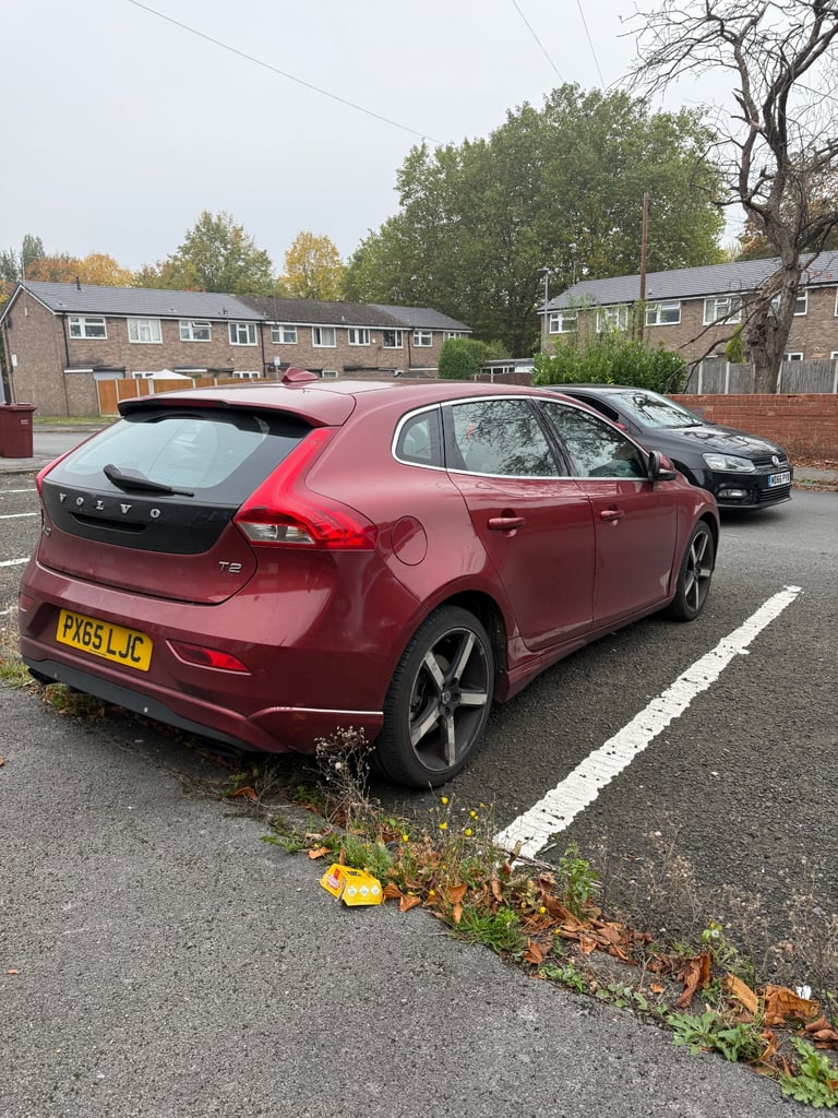 Volvo, V40, Hatchback, 2015, Manual, 1969 (cc), 5 doors