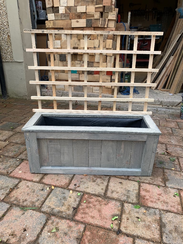 image for Handmade Wooden Flower/Plant/Vegetable Planter with Trellis
