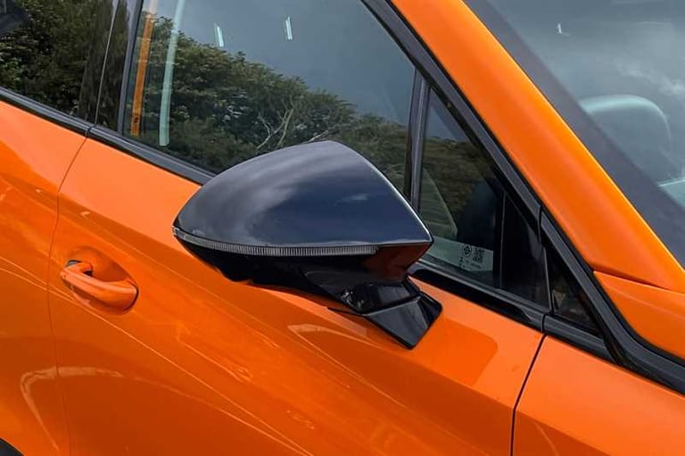 2025 MG MG4 64kWh Trophy Long Range Hatchback 5dr Electric Auto (203 ps) Hatchback Electric Autom...