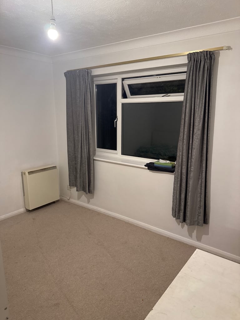 Single Bedroom
