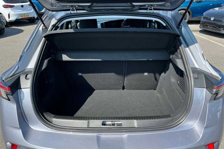 2023 Vauxhall Mokka 1.2 Turbo Design 5dr Auto HATCHBACK PETROL Automatic