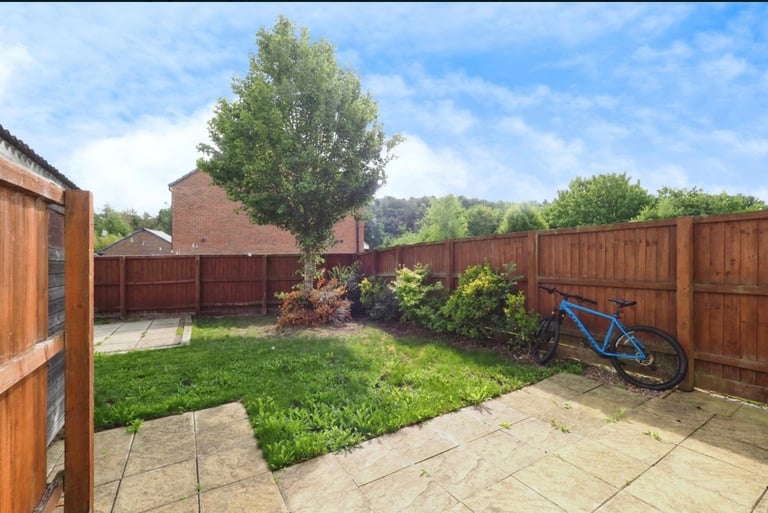 3 Bed Semi-Detached House, Adams Park Way, NG17