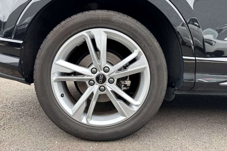 2024 Audi Q3 35 TFSI S Line 5dr S Tronic [Leather] ESTATE PETROL Automatic