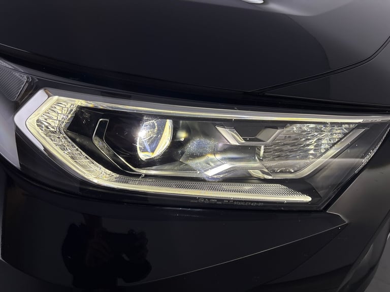 2021 Toyota RAV4 2.5 VVT-i Hybrid Black Edition 5dr CVT 2WD ESTATE PETROL/ELECTRIC Automatic