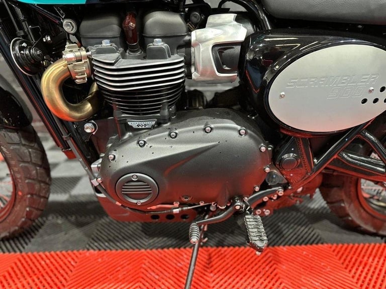 2025 25 TRIUMPH SCRAMBLER 900 900 ROADSTER/RETRO PETROL MANUAL EURO 5 (65 PS)