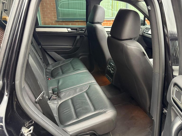 VOLKSWAGEN TOUAREG 3.0 TDI V6 BlueMotion Tech R-Line Tiptronic 4WD Euro 5 (s/s)