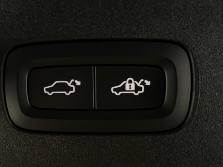 2022 Polestar Polestar 2 Single Motor 78kWh Long Range Fastback Auto FWD 5dr SALOON Electric Auto...