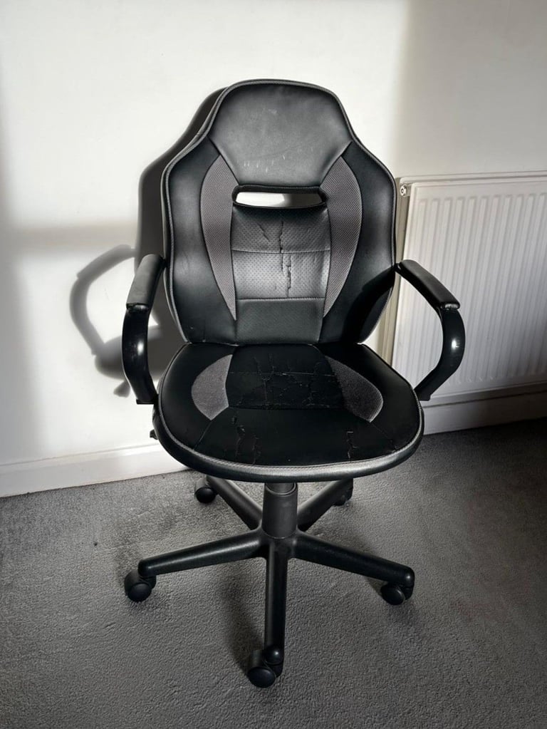 image for Black Office / Gaming Chair