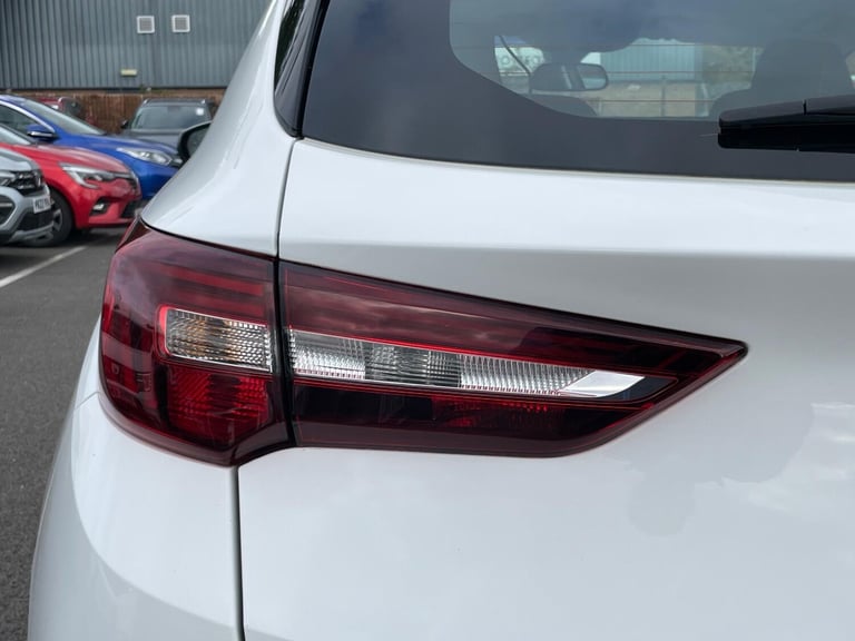 2020 Vauxhall Grandland X 1.5 Turbo D BlueInjection Elite Nav Euro 6 (s/s) 5dr HATCHBACK Diesel M...