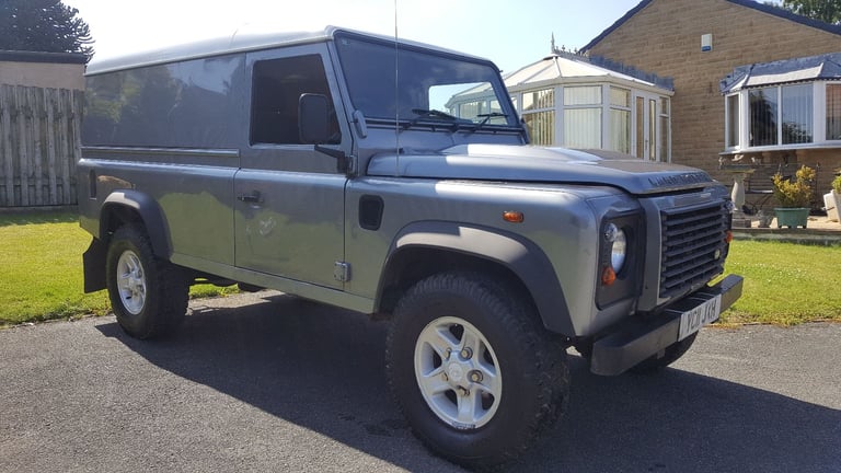 image for Land Rover, DEFENDER, Panel Van, 2011, Manual, 2401 (cc)