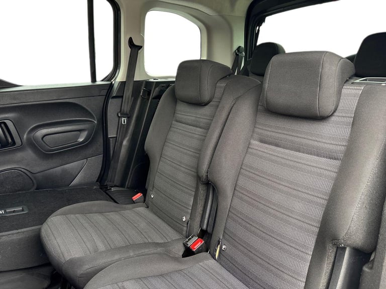  Vauxhall Combo Life 1.5 Turbo D Se MPV 5dr Diesel Manual Euro 6 s/s 7 Seat 100