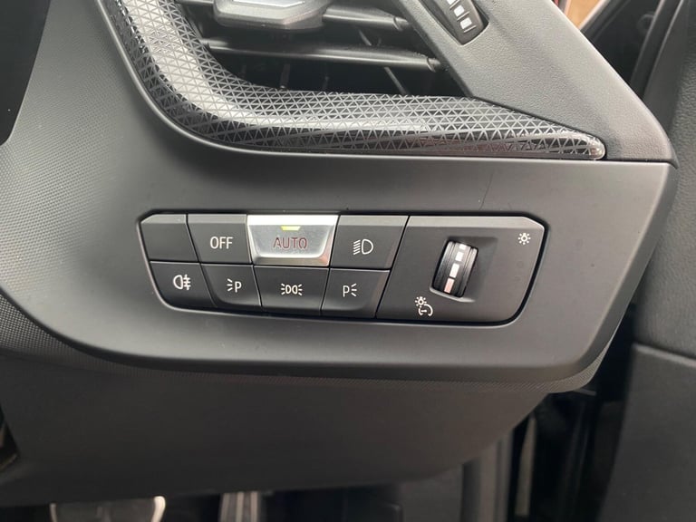 2023 BMW 1 Series 2.0 M135i Auto xDrive Euro 6 (s/s) 5dr HATCHBACK Petrol Automatic