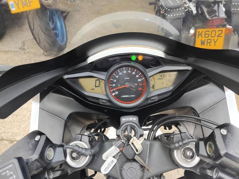 2011 11 HONDA VFR 1200 F-A WHITE VFR1200F FULL LUGGAGE SPORTS TOURER NEW MOT