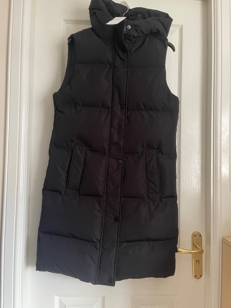 image for Gilet Women. Size XS. BNWT. Long Padded Hood Pockets Lined. RRP- £52.99..BLACK .