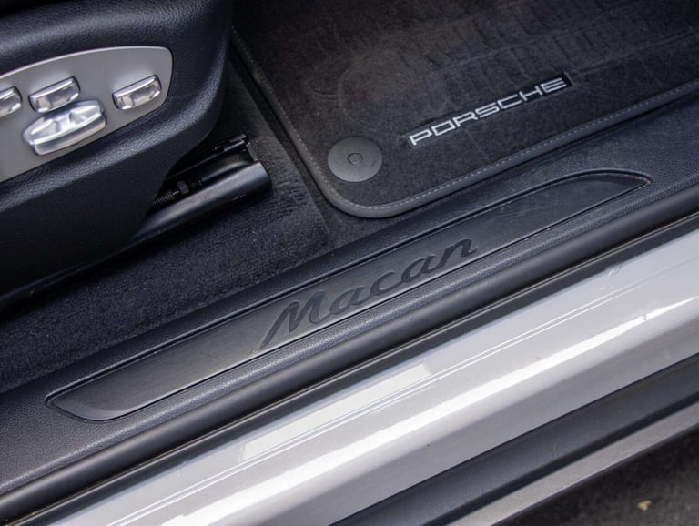 2023 Porsche Macan 5dr PDK ESTATE PETROL Automatic