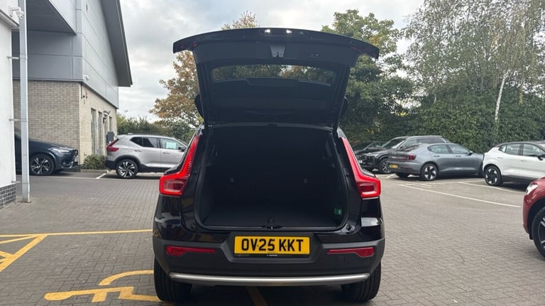 2025 Volvo XC40 Ultra, B3 Mild hybrid, Petrol, Bright Estate Petrol Automatic