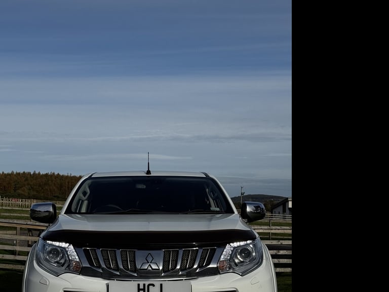 MITSUBISHI L200 2.4 DI-D DC Barbarian 2016