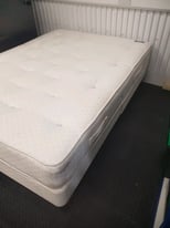 Double Bed Set with Pillows