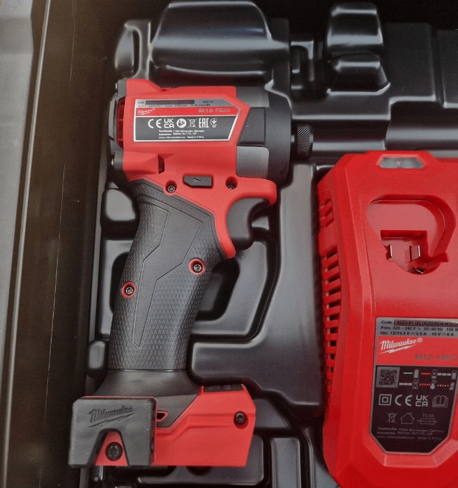 Nearly New Milwaukee Impact Driver and 5Ah Battery 