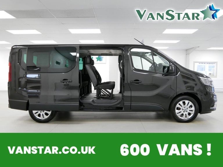 2023 RENAULT TRAFIC 30 2.0 DCI 170 BHP LONG SPORT EDC AUTOMATIC 9 SEATER