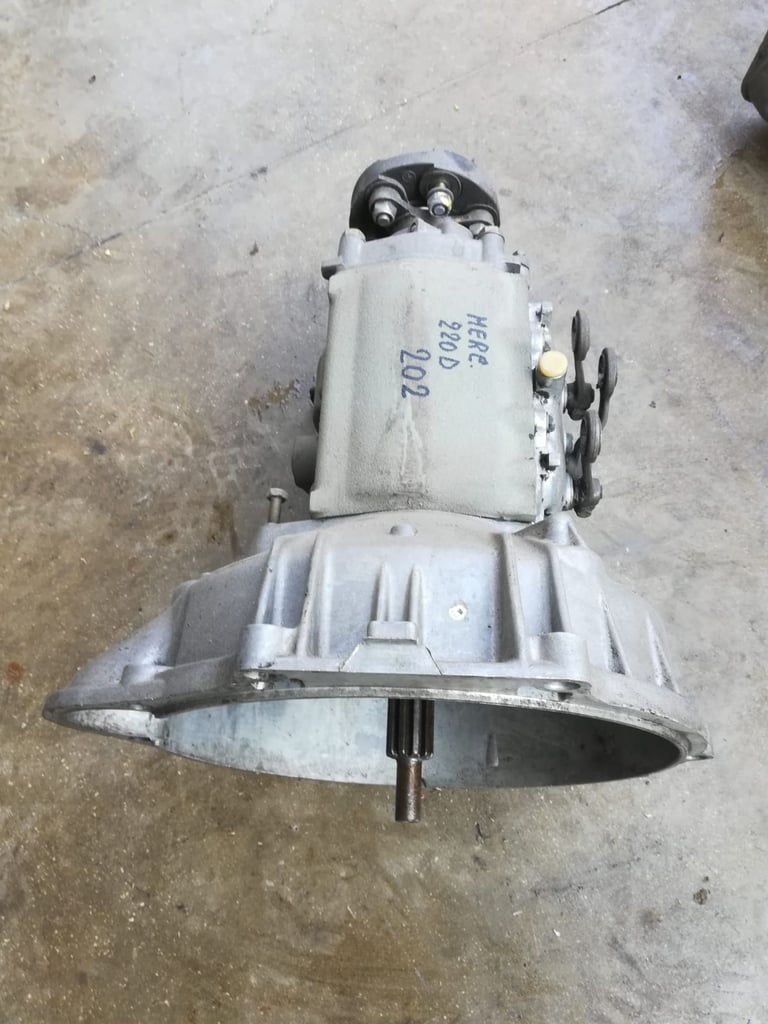 Gearbox Mercedes 220 D