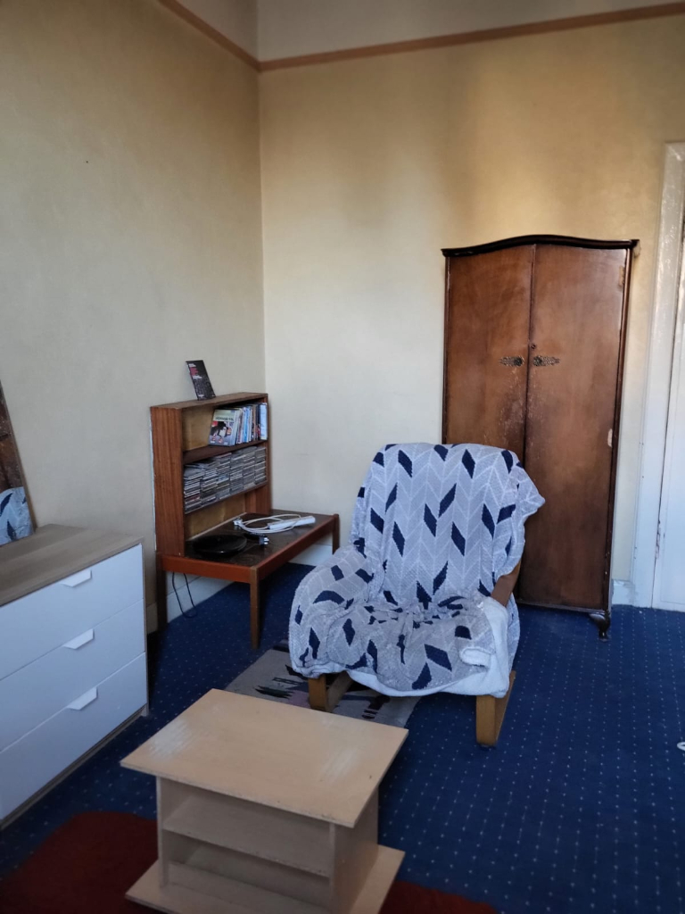 ROOMS TO RENT - GILMORE PLACE, VIEWFORTH (£120/£140 per week incl bills and CT)