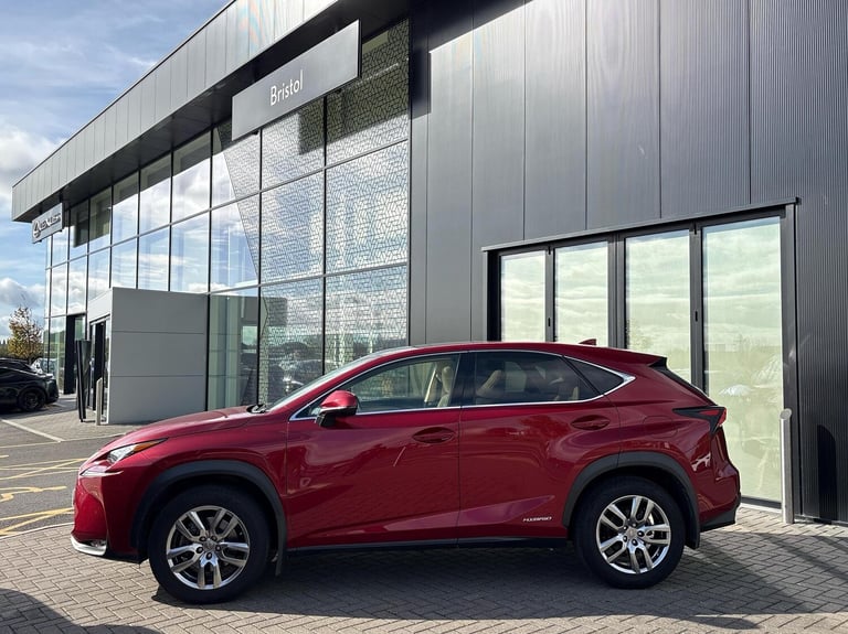 2017 Lexus NX 300h 2.5 Luxury 5dr CVT SUV Hybrid Automatic