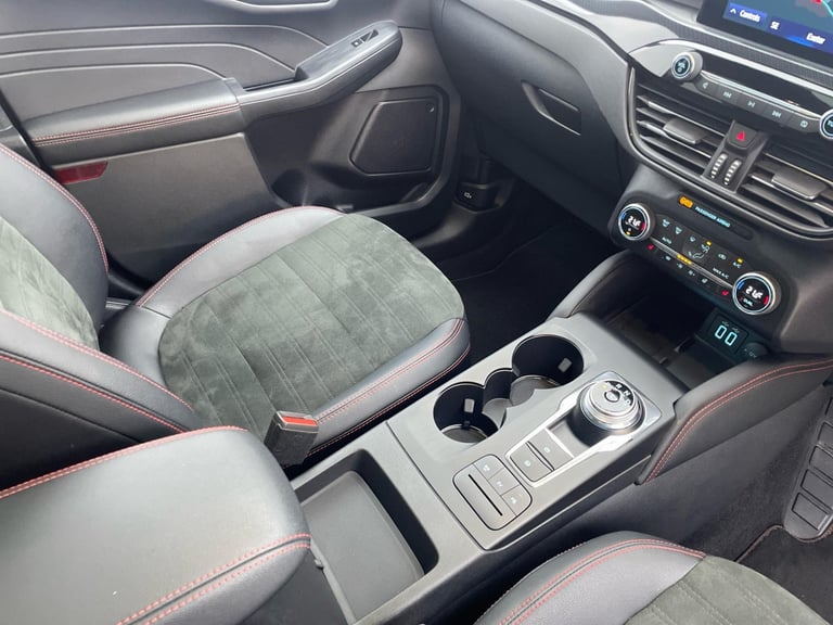2021 Ford Kuga 2.5 Duratec 14.4kWh ST-Line X Edition SUV 5dr Petrol Plug-in Hybrid CVT Eur HATCHB...