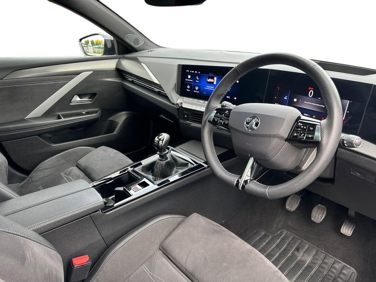 2024 Vauxhall Astra Astra 1.2T Ultimate 5dr Hatchback Petrol Manual