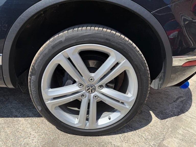 2017 17 VOLKSWAGEN TOUAREG 3.0 TDI V6 BLUEMOTION TECH R-LINE PLUS SUV 5DR DIESEL