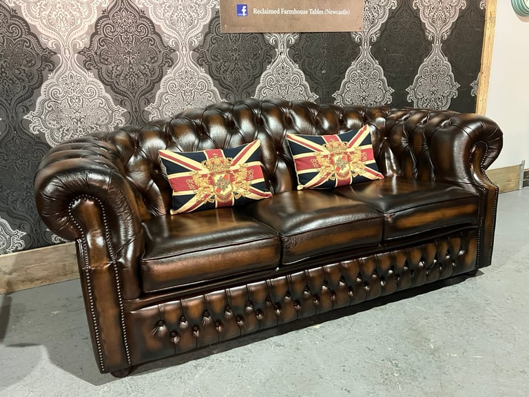 Mint Chesterfield 3 Seater Hump Back Sofa in Tan Leather UK Delivery