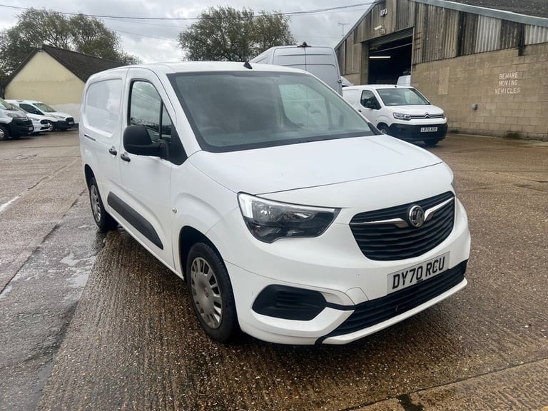 2020 Vauxhall Combo 1.5 Turbo D 2300 Sportive Panel Van 4dr Diesel Manual L2 H1 Euro 6 (s/s) (1 P...