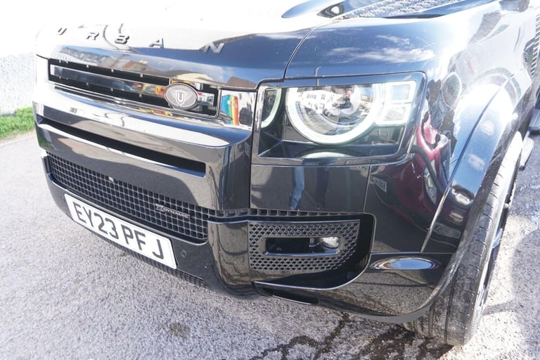 2023 Land Rover Defender 3.0 D300 X-Dynamic HSE 110 5dr Auto [7 Seat] ESTATE DIESEL Automatic