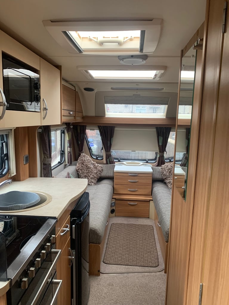 Swift Challenger Sport 586 - 6 Berth Caravan