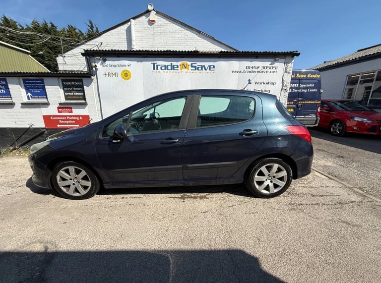 Peugeot, 308, Hatchback, 2012, Manual, 1560 (cc), 5 doors