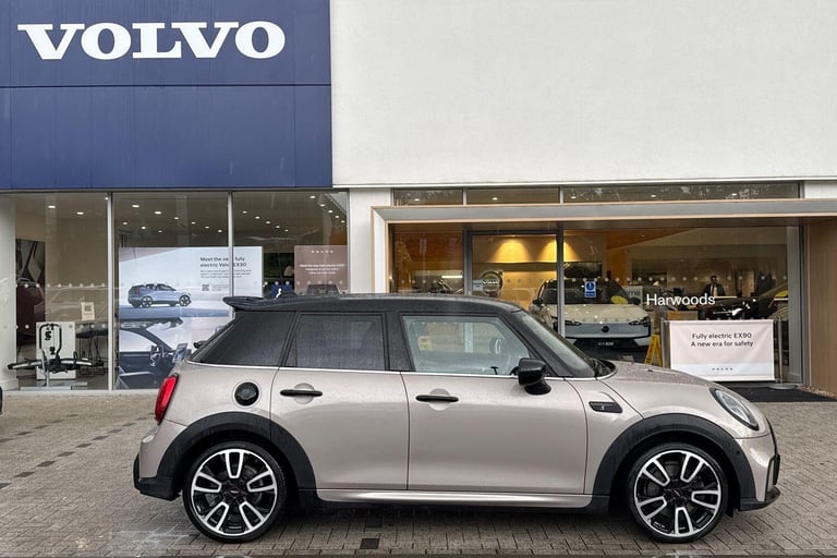 2022 MINI Hatch 2.0 Cooper S Sport Hatchback 5dr Petrol Steptronic Euro 6 (s/s) (178 ps) HATCHBAC...