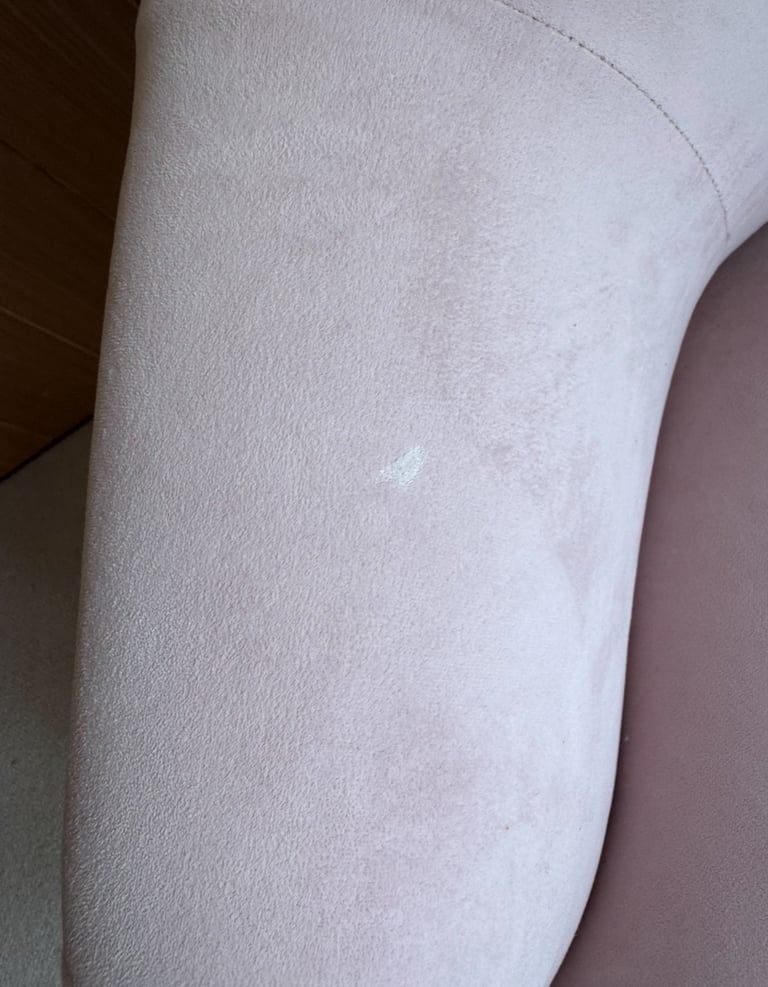 Pink velvet armchair 