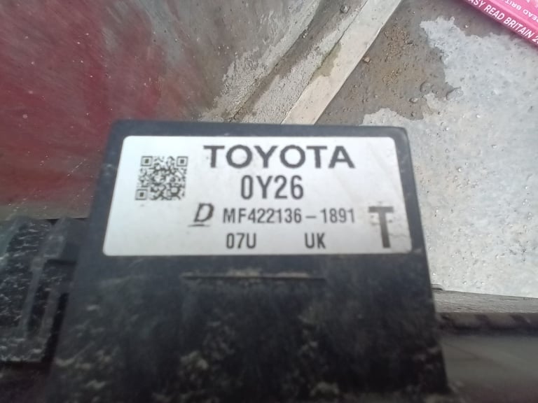 17 yaris 1.5 radiator & ac condenser