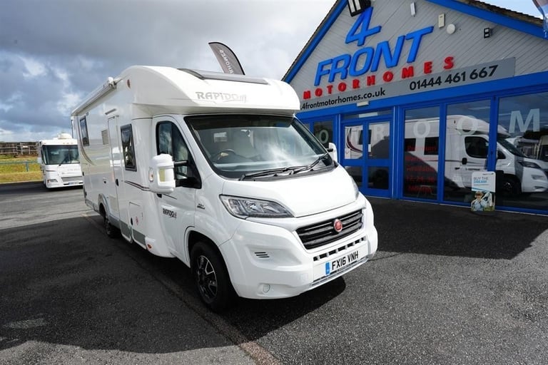 Rapido 691FF FIAT 4 BERTH 4 TRAVEL SEAT MOTORHOME