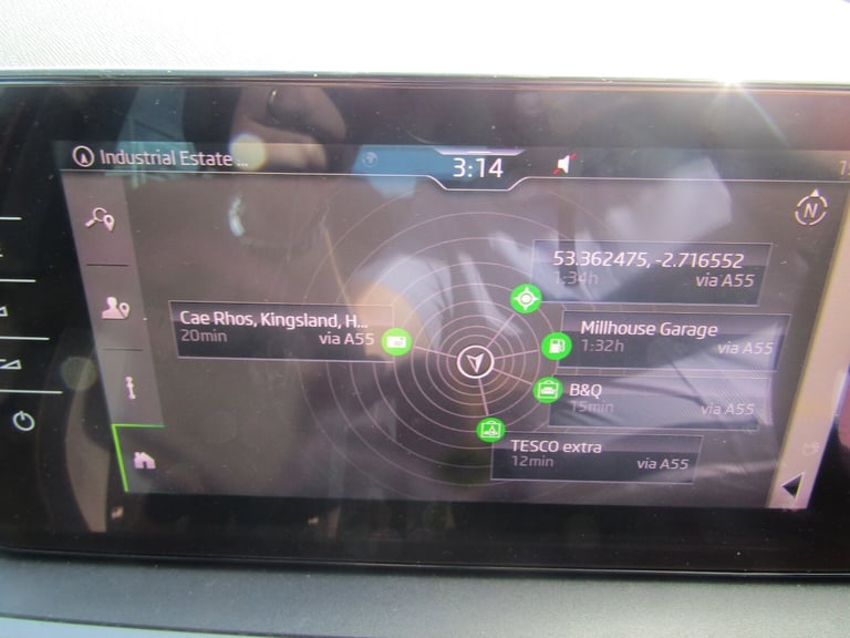 2021 Skoda Scala 1.6 TDI SE L 5dr - Glass Pan Roof / Sat Nav / 18'' Alloys and more! Hatchback Di...