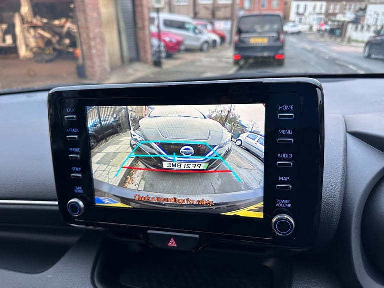 2022 Toyota Yaris 1.5 Hybrid Design 5dr CVT HATCHBACK Petrol/Electric Hybrid Automatic