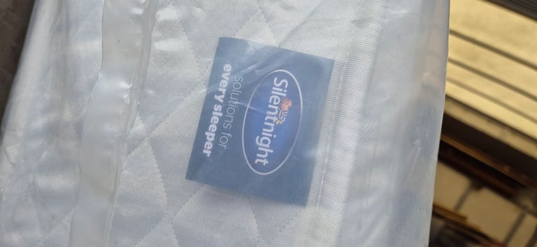 Silentnight King Size Mattress Miracoil firm  ortho 