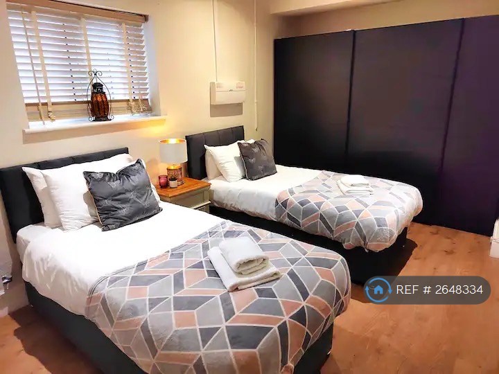 2 bedroom flat in Hauxton, Hauxton, Cambridge, CB22 (2 bed) (#2648334)