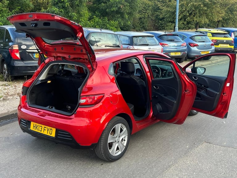 2013 Renault Clio 1.2 16V Dynamique MediaNav 5dr HATCHBACK Petrol Manual