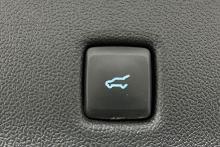 2023 Ford Kuga F89AZ 4x4 PETROL/ELECTRIC Automatic