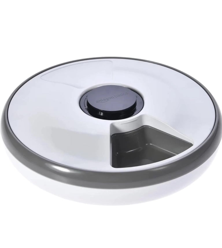 6 Day Pet Feeder With Cooling Pad BNIB RRP £39.99