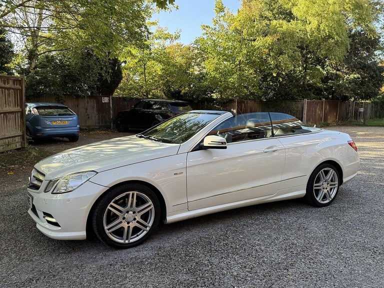 2012 Mercedes-Benz E Class 2.1 E220 CDI BlueEfficiency Sport Cabriolet 2dr Diesel G-Tronic+ Euro ...