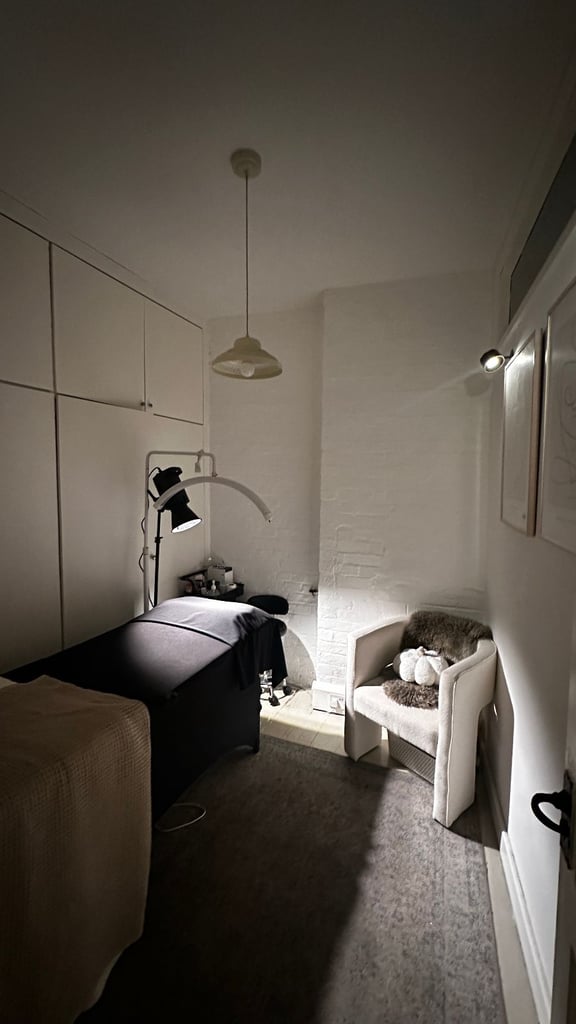 image for Beauty Room to Rent – Perfect for Lash Techs / Beauty Professionals (Part-Time)