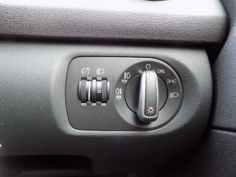 2013 Audi A3 1.6 TDI Sport 5dr HATCHBACK Diesel Manual