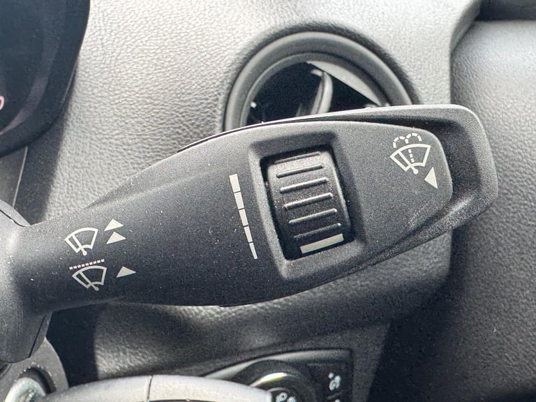 2022 Ford Transit Courier 1.0 EcoBoost Limited L1 Euro 6 5dr PANEL VAN Petrol Manual